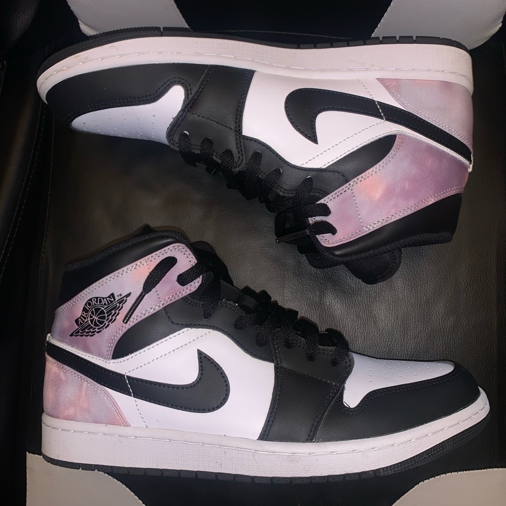 Air jordan 1 mid SE zen master